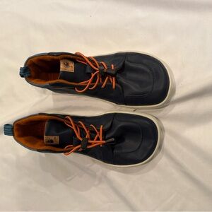 Kids Barefoot Mukishoes Creek